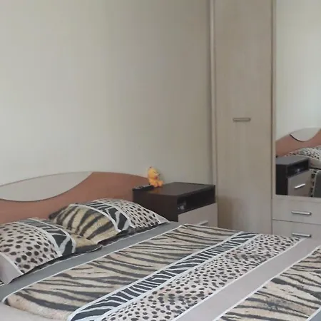 Rache 1 Apartment *